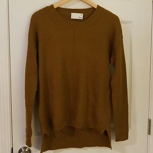 Wilfred Free
ISABELLI SWEATER
